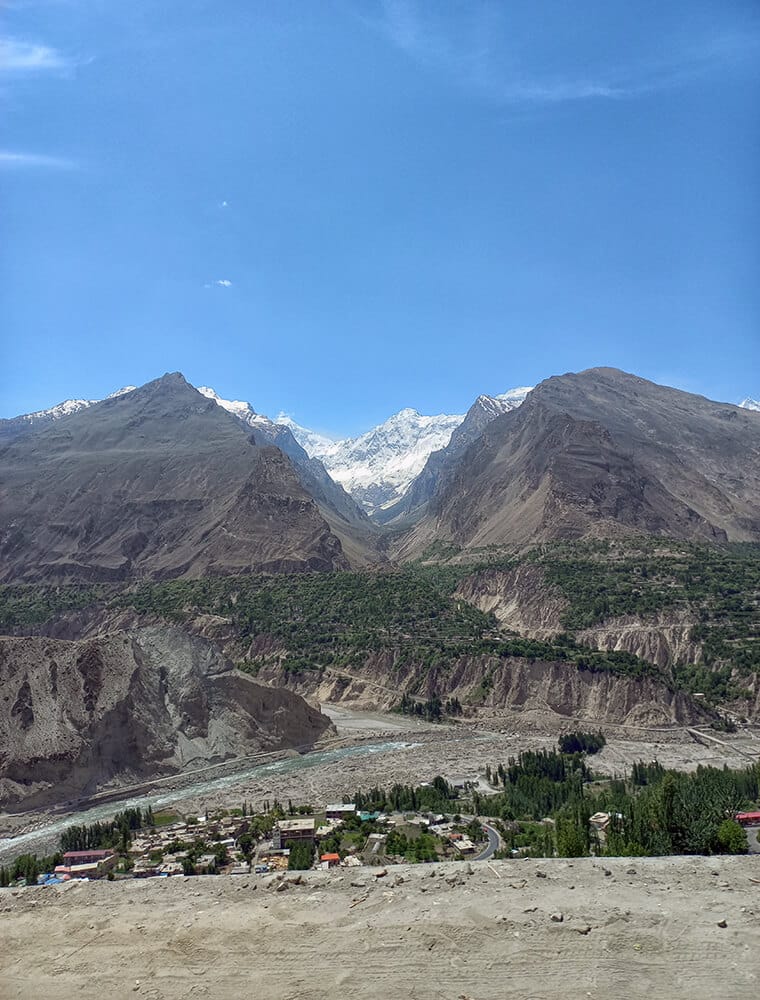 beautiful view of the mountains in gilgit baltistan